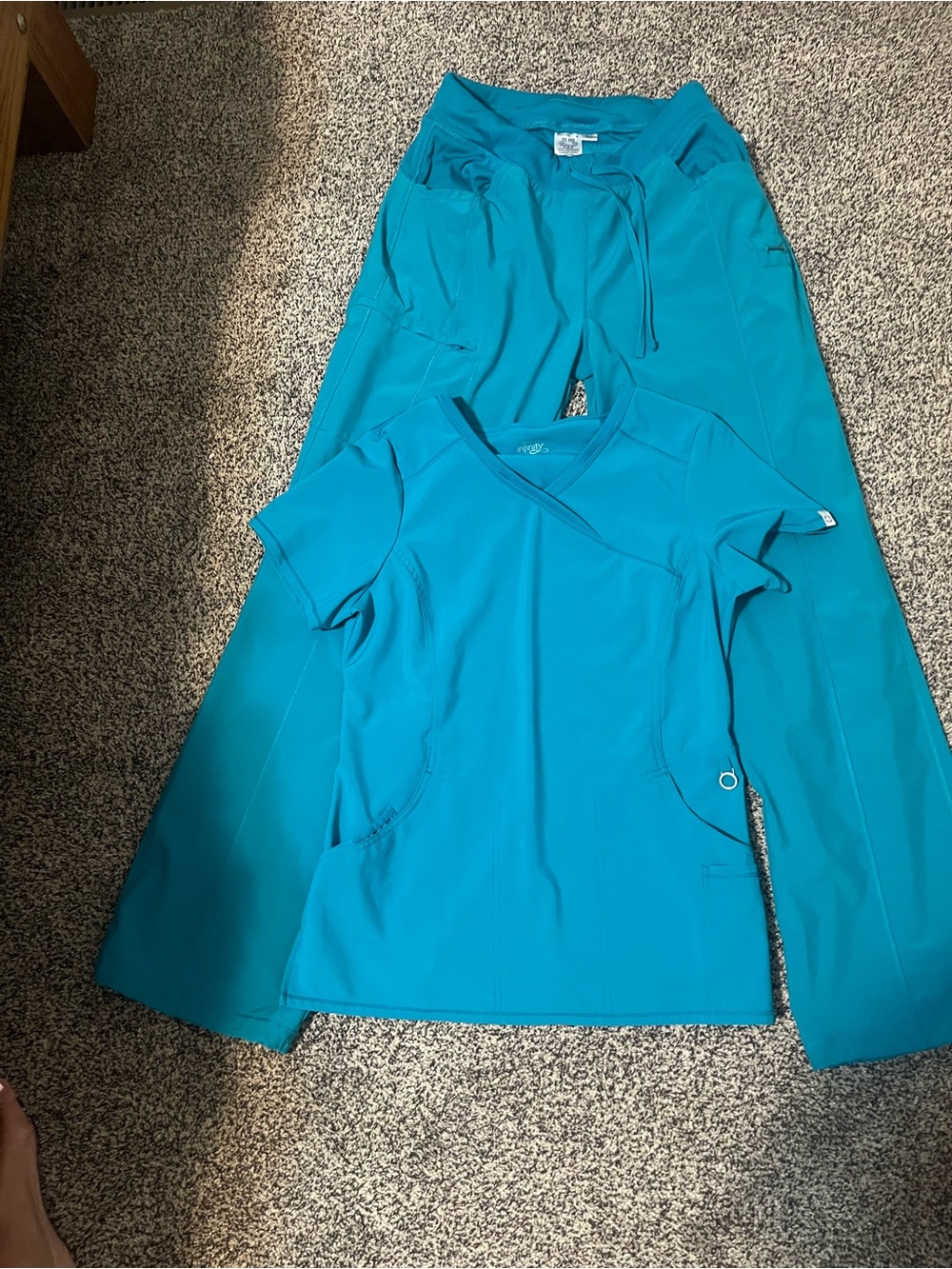 INFINITY Teal Women's Scrub Top & Pant Set